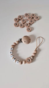 Personalized Pacifier Clip (Daisy)